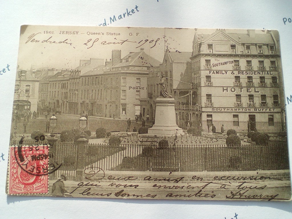 /UK/UK_place_1905_JERSEY - Queen's Statue.jpg